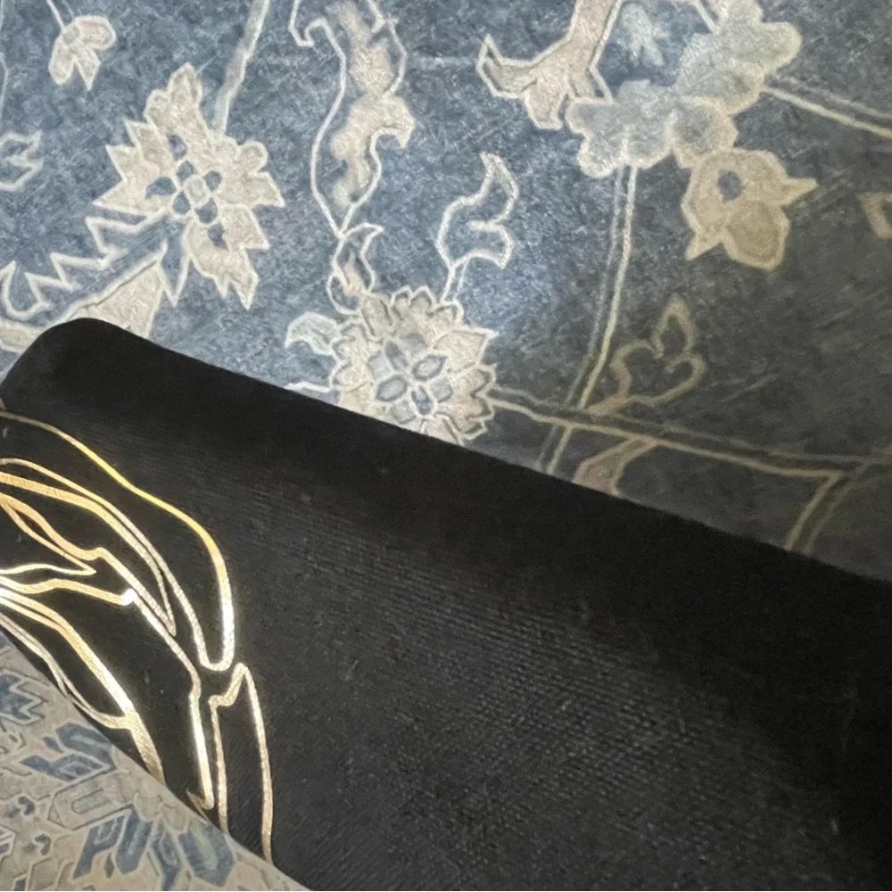 Lancôme Black and Gold Clutch Cosmetic Bag - Picture 7 of 7